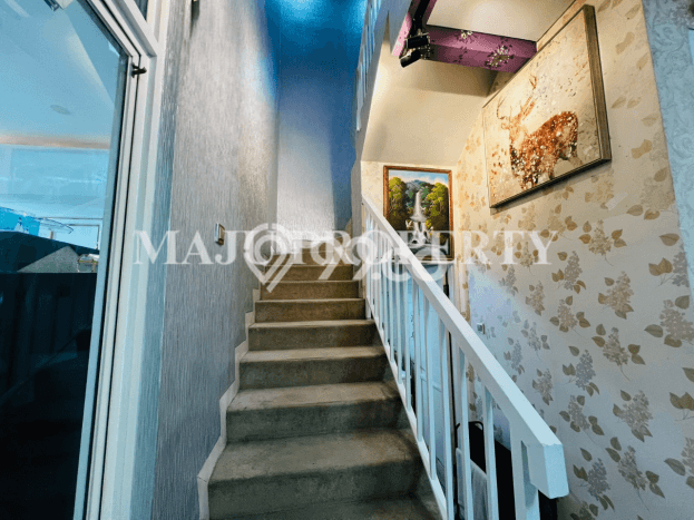 For Sale! Luxury House LT 136m2 Desain Elegan di Cibubur For Sale! Luxury House LT 136m2 Desain Elegan di Cibubur