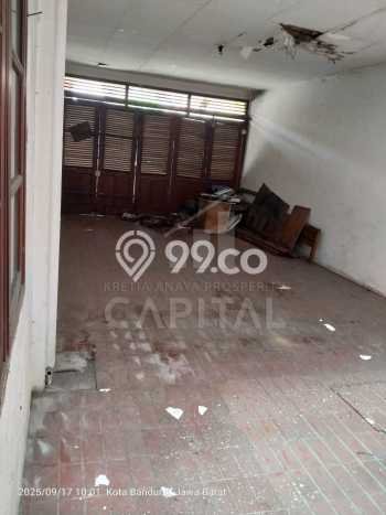 Hunian Elit LB 660m2 Siap Huni Desain Elegan di Tubagus Ismail, Bandung Hunian Elit LB 660m2 Siap Huni Desain Elegan di Tubagus Ismail, Bandung