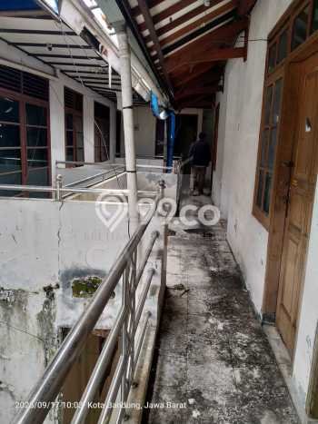 Hunian Elit LB 660m2 Siap Huni Desain Elegan di Tubagus Ismail, Bandung Hunian Elit LB 660m2 Siap Huni Desain Elegan di Tubagus Ismail, Bandung