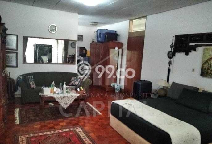 Rumah Mewah LB 354m2 Siap Huni Desain Elegan di Geger Kalong, Bandung Rumah Mewah LB 354m2 Siap Huni Desain Elegan di Geger Kalong, Bandung