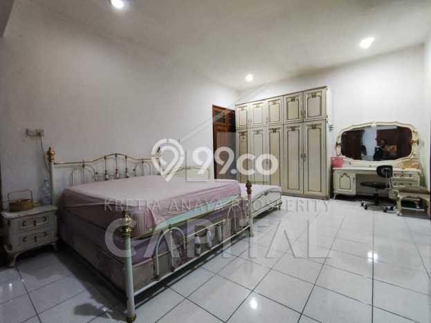 PILIHAN TEPAT! Rumah di Setra Duta, 4 KM, Dekat Sekolah, Luas 485m2m² Bangunan 500m2m² PILIHAN TEPAT! Rumah di Setra Duta, 4 KM, Dekat Sekolah, Luas 485m2m² Bangunan 500m2m²