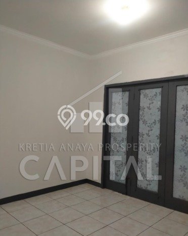 Disewakan! Rumah 3 Kamar Tidur &
2 Kamar Mandi di Kota Baru Parahyangan, Bandung Disewakan! Rumah 3 Kamar Tidur &
2 Kamar Mandi di Kota Baru Parahyangan, Bandung