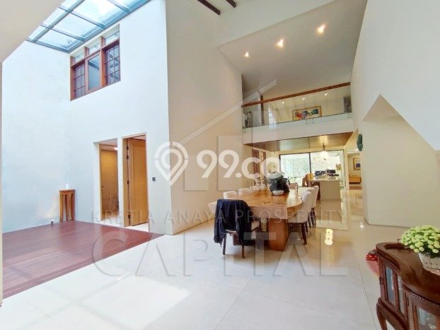Ready to Use! Luxury House LT 512m2 Desain Modern di Ciumbuleuit Ready to Use! Luxury House LT 512m2 Desain Modern di Ciumbuleuit