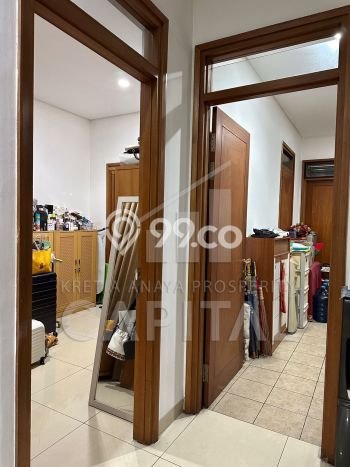 Rumah Elit Modern Tanpa Renovasi di Pasteur Bandung Rumah Elit Modern Tanpa Renovasi di Pasteur Bandung