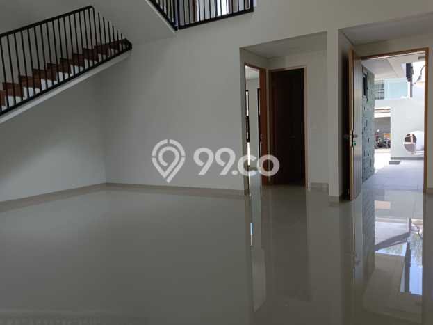 Rumah Elit Modern Tanpa Renovasi di Pondok Hijau Bandung Rumah Elit Modern Tanpa Renovasi di Pondok Hijau Bandung