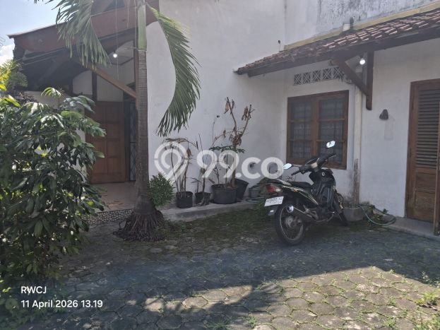 Jual Rumah Bagus Siap Huni LB 140m2 di Kasihan, Bantul Jual Rumah Bagus Siap Huni LB 140m2 di Kasihan, Bantul