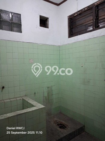 Ruko Komersial Dijual di Mergangsan Yogyakarta LT 205m2 & LB 323m2 Ruko Komersial Dijual di Mergangsan Yogyakarta LT 205m2 & LB 323m2