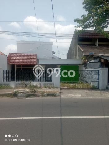 PENAWARAN TERBAIK! Rumah Premium di Umbulharjo, LT 198m2m² LB 104m2m² PENAWARAN TERBAIK! Rumah Premium di Umbulharjo, LT 198m2m² LB 104m2m²