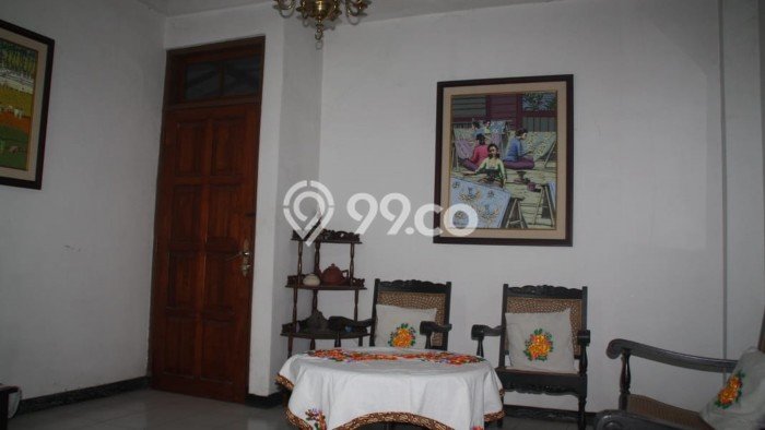 Rumah Terawat di Mergangsan, Yogyakarta, Luas Tanah 1115m2m², Luas Bangunan 346m2m² Rumah Terawat di Mergangsan, Yogyakarta, Luas Tanah 1115m2m², Luas Bangunan 346m2m²