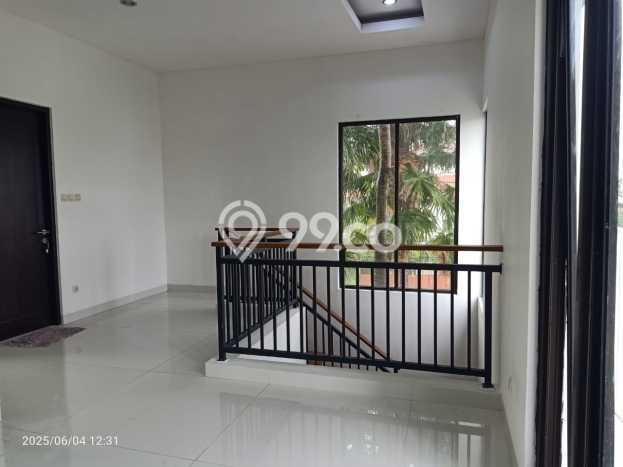 Rumah di Ngaglik, Dekat Stasiun, 3 KM, Luas 128m² LB 141m² Rumah di Ngaglik, Dekat Stasiun, 3 KM, Luas 128m² LB 141m²