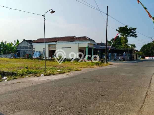 Tanah Lokasi Potensial Kawasan Godean, Luas 1155m2m², Dekat ke Pusat Kota Tanah Lokasi Potensial Kawasan Godean, Luas 1155m2m², Dekat ke Pusat Kota
