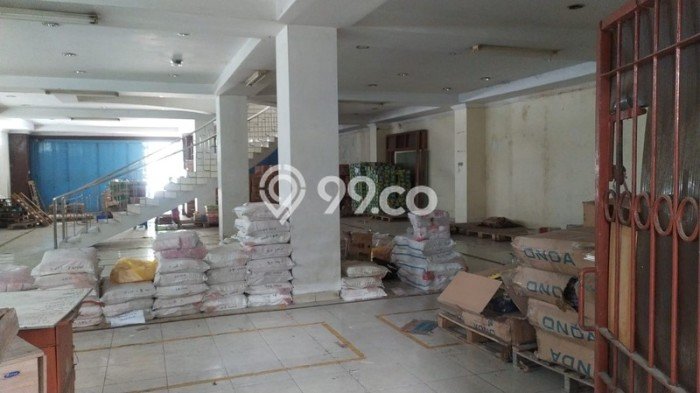 FOR SALE! Ruko di Tegalrejo Yogyakarta, LT 336m2, LB 385m2 FOR SALE! Ruko di Tegalrejo Yogyakarta, LT 336m2, LB 385m2