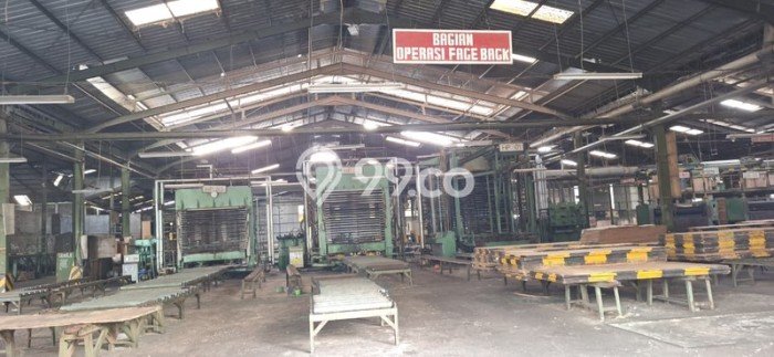 Area Ramai! Pabrik Dijual di Pringsurat untuk Bisnis Luas Bangunan 19191m2 Area Ramai! Pabrik Dijual di Pringsurat untuk Bisnis Luas Bangunan 19191m2