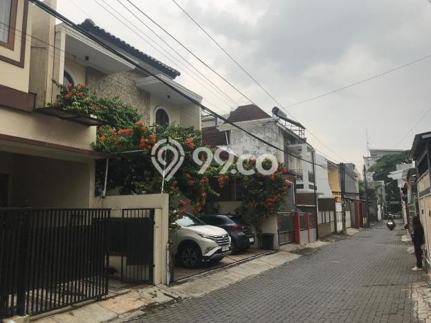 Rumah Elit Modern Siap Huni di Caturtunggal Sleman Rumah Elit Modern Siap Huni di Caturtunggal Sleman