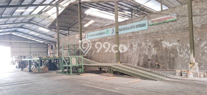 Area Ramai! Pabrik Dijual di Pringsurat untuk Bisnis Luas Bangunan 19191m2 Area Ramai! Pabrik Dijual di Pringsurat untuk Bisnis Luas Bangunan 19191m2