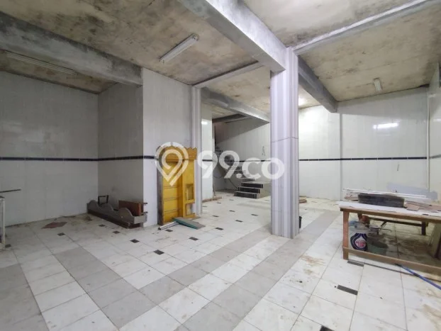 Disewakan Ruko di Kawasan Ramai Demangan Luas 759m2 Disewakan Ruko di Kawasan Ramai Demangan Luas 759m2