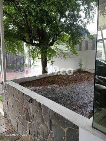 Rumah di Ngaglik, Dekat Stasiun, 3 KM, Luas 128m² LB 141m² Rumah di Ngaglik, Dekat Stasiun, 3 KM, Luas 128m² LB 141m²
