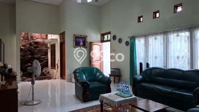 Hunian Mewah Siap Huni LT 350m2 di Umbulharjo, Yogyakarta Hunian Mewah Siap Huni LT 350m2 di Umbulharjo, Yogyakarta