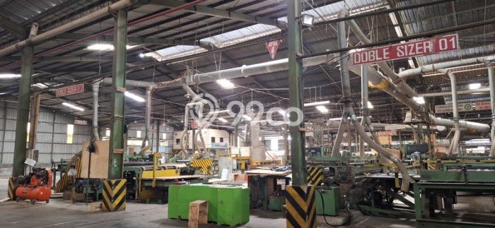 Area Ramai! Pabrik Dijual di Pringsurat untuk Bisnis Luas Bangunan 19191m2 Area Ramai! Pabrik Dijual di Pringsurat untuk Bisnis Luas Bangunan 19191m2
