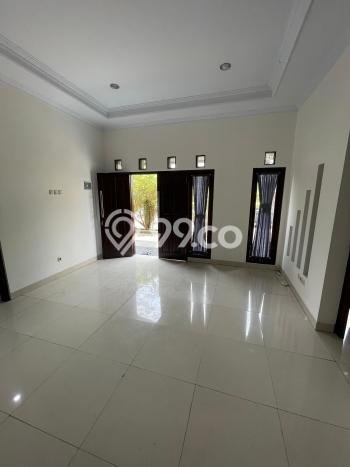 Rumah Strategis Minimalis Lb 165m2 di Depok, Sleman Rumah Strategis Minimalis Lb 165m2 di Depok, Sleman