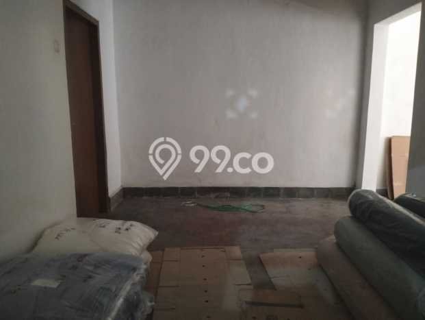 LOKASI BISNIS! Gudang For Rent Kawasan Soekarno Hatta, Luas 600m², Jalan Strategis LOKASI BISNIS! Gudang For Rent Kawasan Soekarno Hatta, Luas 600m², Jalan Strategis