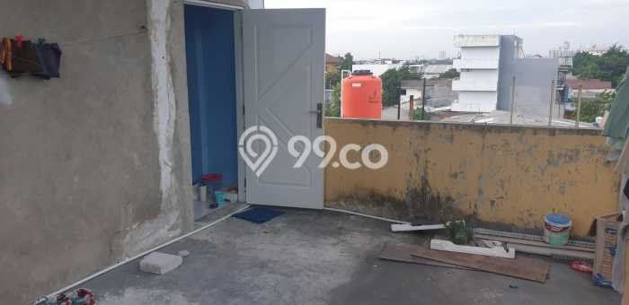 Ruko Strategis Kawasan , Luas 170m2m², Jalan Utama, Tingkat Keramaian Tinggi Ruko Strategis Kawasan , Luas 170m2m², Jalan Utama, Tingkat Keramaian Tinggi