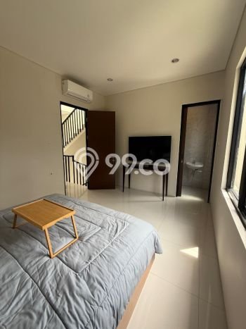 Siap Huni Rumah Mewah 3 Kamar di Kebon Jeruk Dekat ke Mana Saja Siap Huni Rumah Mewah 3 Kamar di Kebon Jeruk Dekat ke Mana Saja