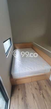 Jual Rumah Eksklusif 2 KT di BSD City, Tangerang Jual Rumah Eksklusif 2 KT di BSD City, Tangerang