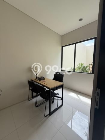 Siap Huni Rumah Mewah 3 Kamar di Kebon Jeruk Dekat ke Mana Saja Siap Huni Rumah Mewah 3 Kamar di Kebon Jeruk Dekat ke Mana Saja