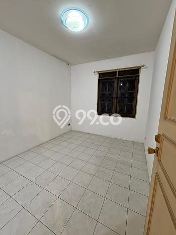 Jual Rumah Strategis Bagus Punya 4 KT di Lippo Karawaci Tangerang SHM Jual Rumah Strategis Bagus Punya 4 KT di Lippo Karawaci Tangerang SHM