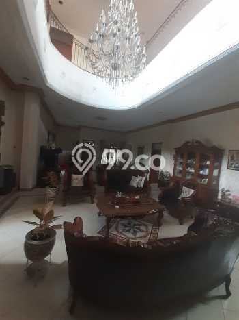 Dijual Rumah Elit Exclusive di Karang Tengah, Tangerang Dijual Rumah Elit Exclusive di Karang Tengah, Tangerang