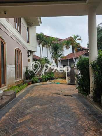 Rumah Elit Modern Siap Huni di Pondok Indah Jakarta Selatan Rumah Elit Modern Siap Huni di Pondok Indah Jakarta Selatan