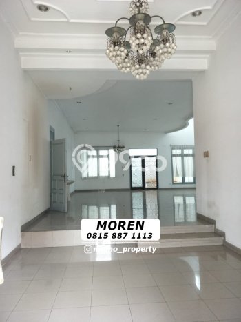 Rumah Exclusive 4 KT 4 KM di Kompleks Cluster Pluit, Jakarta Utara Rumah Exclusive 4 KT 4 KM di Kompleks Cluster Pluit, Jakarta Utara