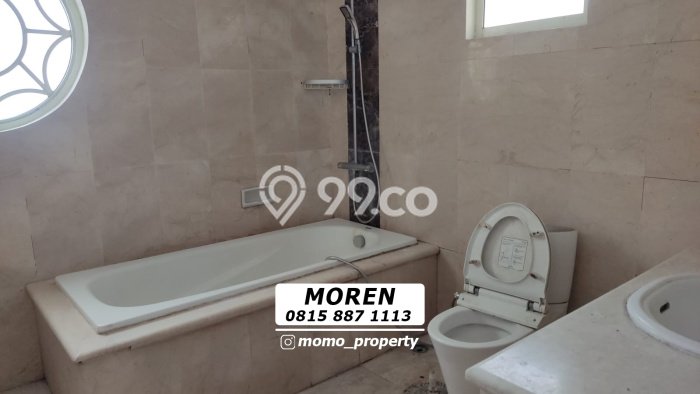 PROPERTI UNGGULAN! Rumah Strategis di Pantai Indah Kapuk, LT 450m² Bangunan 750m² PROPERTI UNGGULAN! Rumah Strategis di Pantai Indah Kapuk, LT 450m² Bangunan 750m²