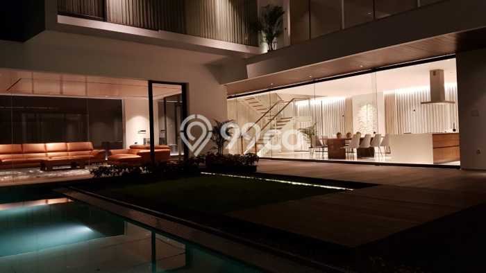 Investasi Masa Depan 5 Kamar Tidur Lokasi Prestisius di Jantung Kota Pantai Indah Kapuk, Jakarta Utara Investasi Masa Depan 5 Kamar Tidur Lokasi Prestisius di Jantung Kota Pantai Indah Kapuk, Jakarta Utara
