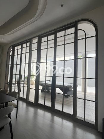 Rumah Terawat di , Jakarta Utara, Luas Tanah 720m2m², Luas Bangunan 1300m2m² Rumah Terawat di , Jakarta Utara, Luas Tanah 720m2m², Luas Bangunan 1300m2m²