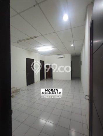 Ruko Dijual di Jakarta Utara LT 135m2 & LB 350m2 Lokasi Terbaik! Ruko Dijual di Jakarta Utara LT 135m2 & LB 350m2 Lokasi Terbaik!