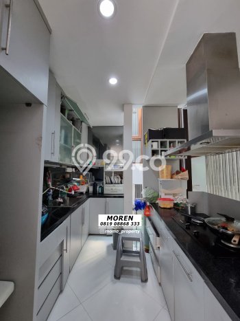 Rumah Elit Modern Tanpa Renovasi di Pantai Mutiara Jakarta Utara Rumah Elit Modern Tanpa Renovasi di Pantai Mutiara Jakarta Utara