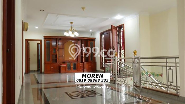 Rumah Terawat 4 KT 4 KM di Pantai Indah Kapuk, Jakarta Utara Rumah Terawat 4 KT 4 KM di Pantai Indah Kapuk, Jakarta Utara