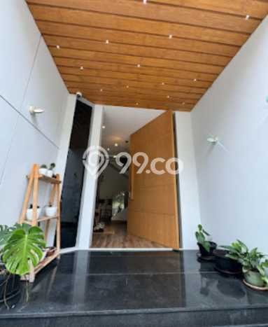 Rumah Luxury Modern Siap Huni di Pantai Indah Kapuk Jakarta Utara Rumah Luxury Modern Siap Huni di Pantai Indah Kapuk Jakarta Utara