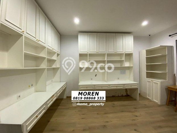 For Sale! Luxury House LT 250m2 Desain Modern di Golf Island For Sale! Luxury House LT 250m2 Desain Modern di Golf Island