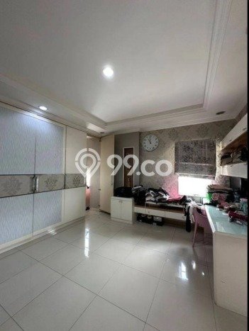 Rumah Lokasi Strategis area Pantai Indah Kapuk, Jakarta Utara, Luas 300m² Bangunan 300m² Rumah Lokasi Strategis area Pantai Indah Kapuk, Jakarta Utara, Luas 300m² Bangunan 300m²