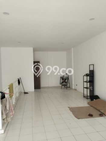 Ruko Dijual di Jakarta Utara LT 75m2 & LB 200m2 Lokasi Terbaik! Ruko Dijual di Jakarta Utara LT 75m2 & LB 200m2 Lokasi Terbaik!