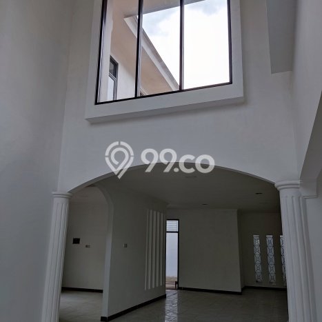 Rumah Mewah LB 250m2 Siap Pakai Desain Elegan di Citra Garden, Jakarta Barat Rumah Mewah LB 250m2 Siap Pakai Desain Elegan di Citra Garden, Jakarta Barat