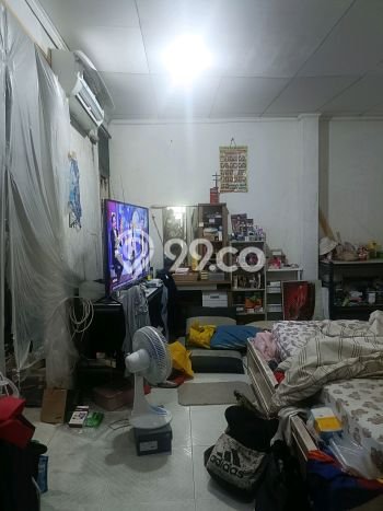 Rumah Luas Asri 3 KT Siap Pakai di Taman Kota Jakarta Barat Rumah Luas Asri 3 KT Siap Pakai di Taman Kota Jakarta Barat