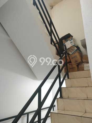 Ruko Dijual di Jakarta Barat LT 60m2 & LB 117m2 Lokasi Terbaik! Ruko Dijual di Jakarta Barat LT 60m2 & LB 117m2 Lokasi Terbaik!