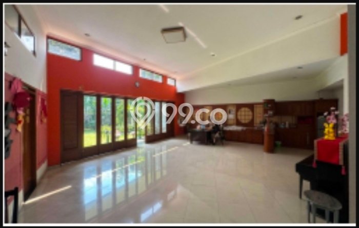 Hunian Mewah LB 300m2 Siap Huni Desain Elegan di Cipaganti, Bandung Hunian Mewah LB 300m2 Siap Huni Desain Elegan di Cipaganti, Bandung