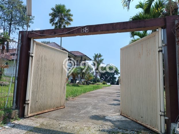 Vila Kawasan , Luas 6819m2m², Akses Mudah Pusat Kota Vila Kawasan , Luas 6819m2m², Akses Mudah Pusat Kota