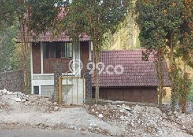 Dijual Hunian Rumah Terawat 3 Kamar di Dago Pakar, Bandung Dijual Hunian Rumah Terawat 3 Kamar di Dago Pakar, Bandung