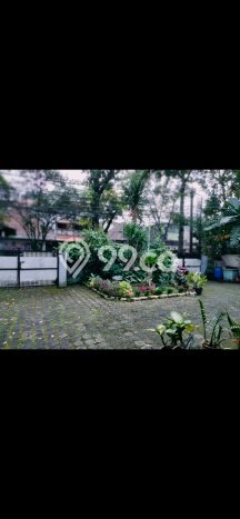 Ready to Use! Premium House LT 483m2 Desain Elegan di Sayap Dago Ready to Use! Premium House LT 483m2 Desain Elegan di Sayap Dago